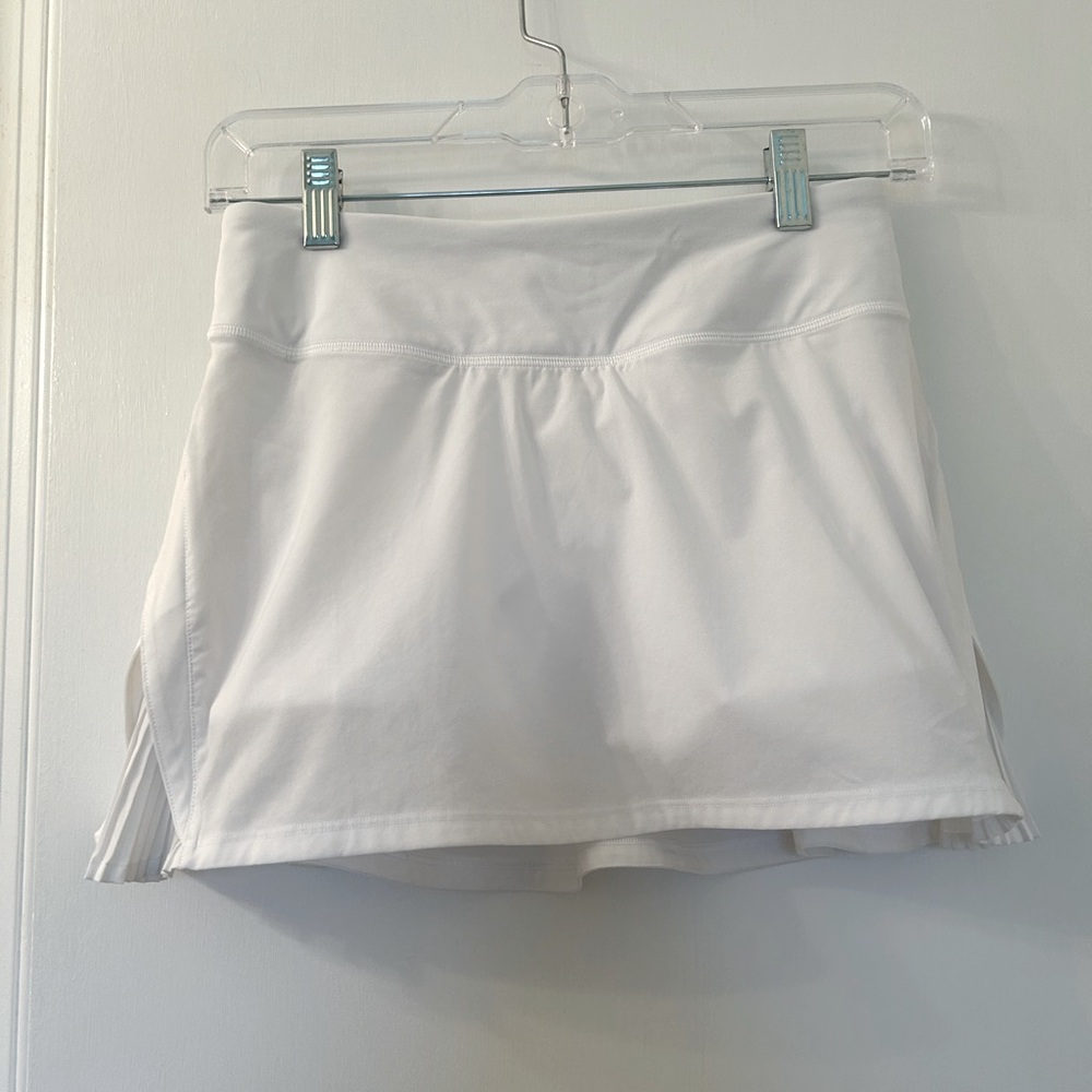 Lululemon - Playoff Pleats mid-rise skirt